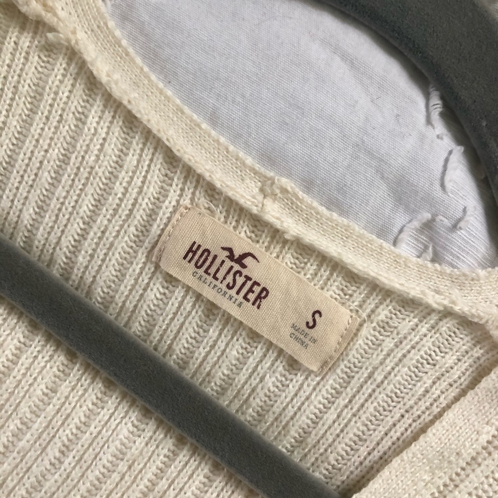 Sweater - Picture 3 of 4